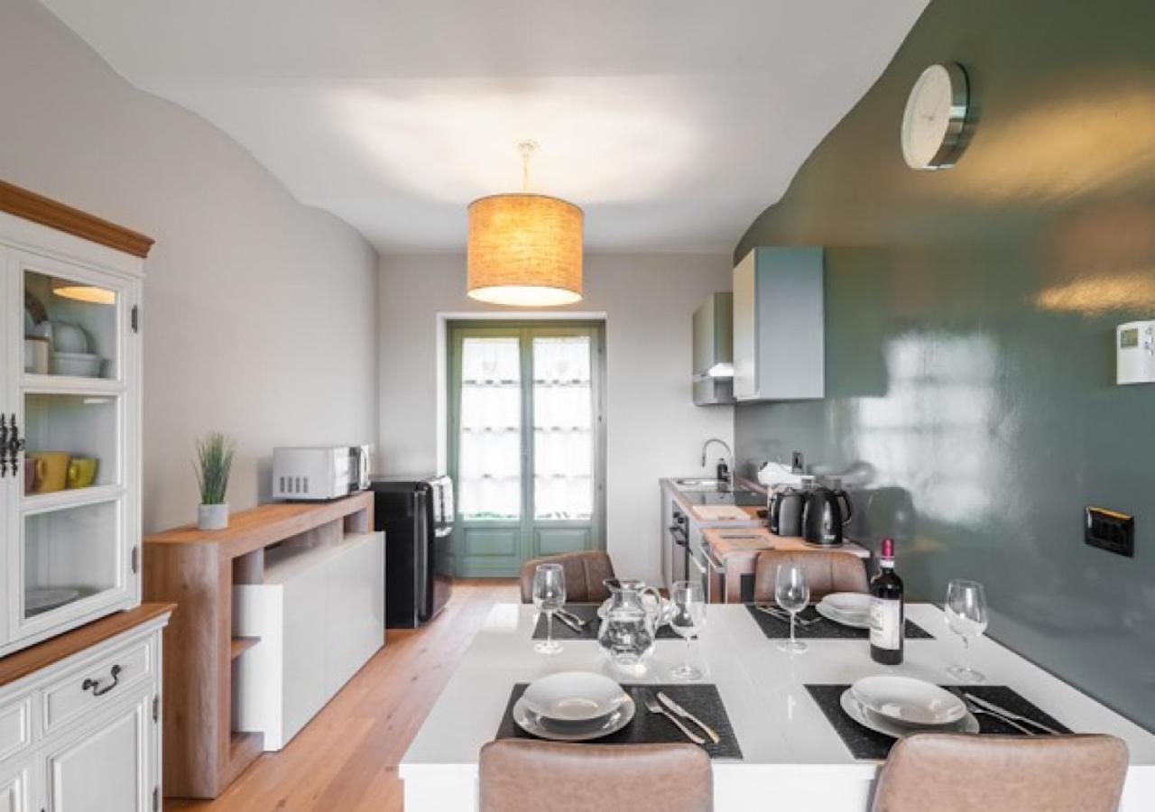 Charming Loft Golf Club Barolo Apartment Novello Bagian luar foto