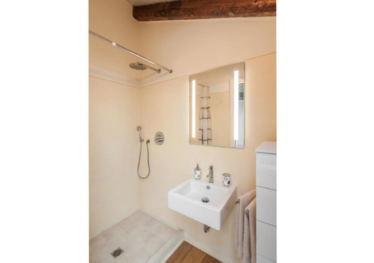 Charming Loft Golf Club Barolo Apartment Novello Bagian luar foto